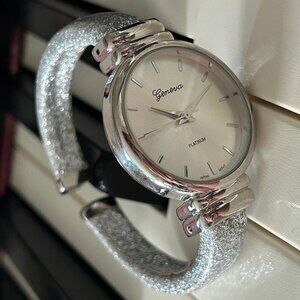 Silver Geneva watch with glitter band